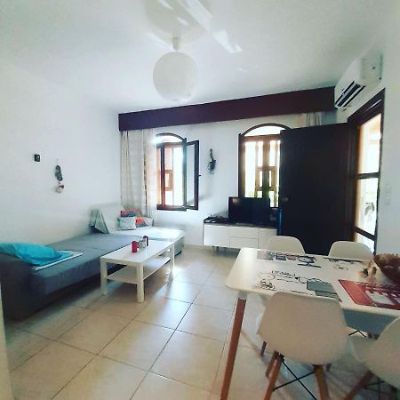 Το Σπίτι Με Το Πηγάδι - Wellcottage Thassos Skála Kallirákhis 外观 照片